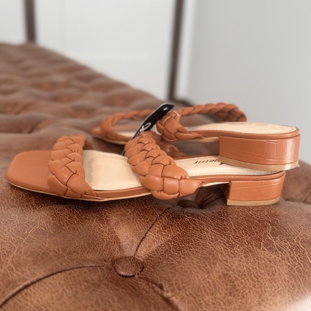 ⭐️NWT - Athlefit Tan Braided Double Strap Block Heel Sandals – Size 9
